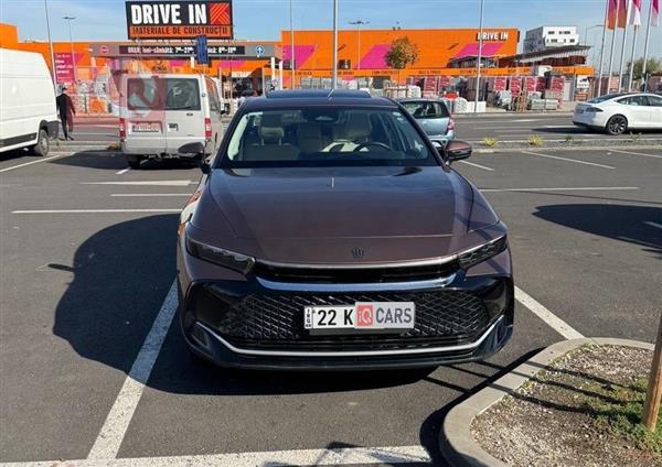 تۆیۆتا کراون 2023  بۆ فرۆشتن لە عێراق - هەولێر